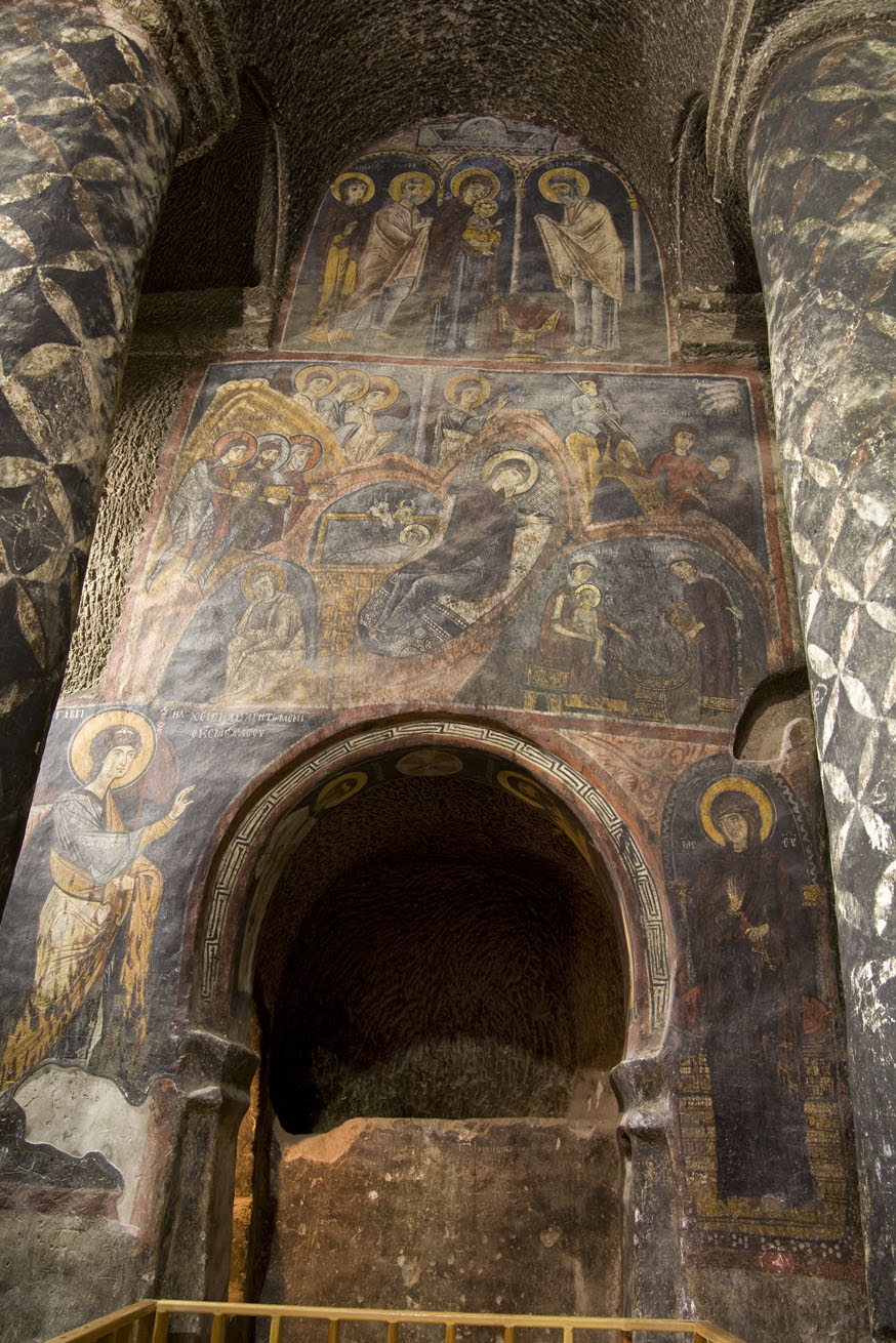Gümüşler Manastırı